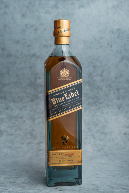 Alt=''Whiskey Johnnie Walker Blue label (Žgane pijače)''